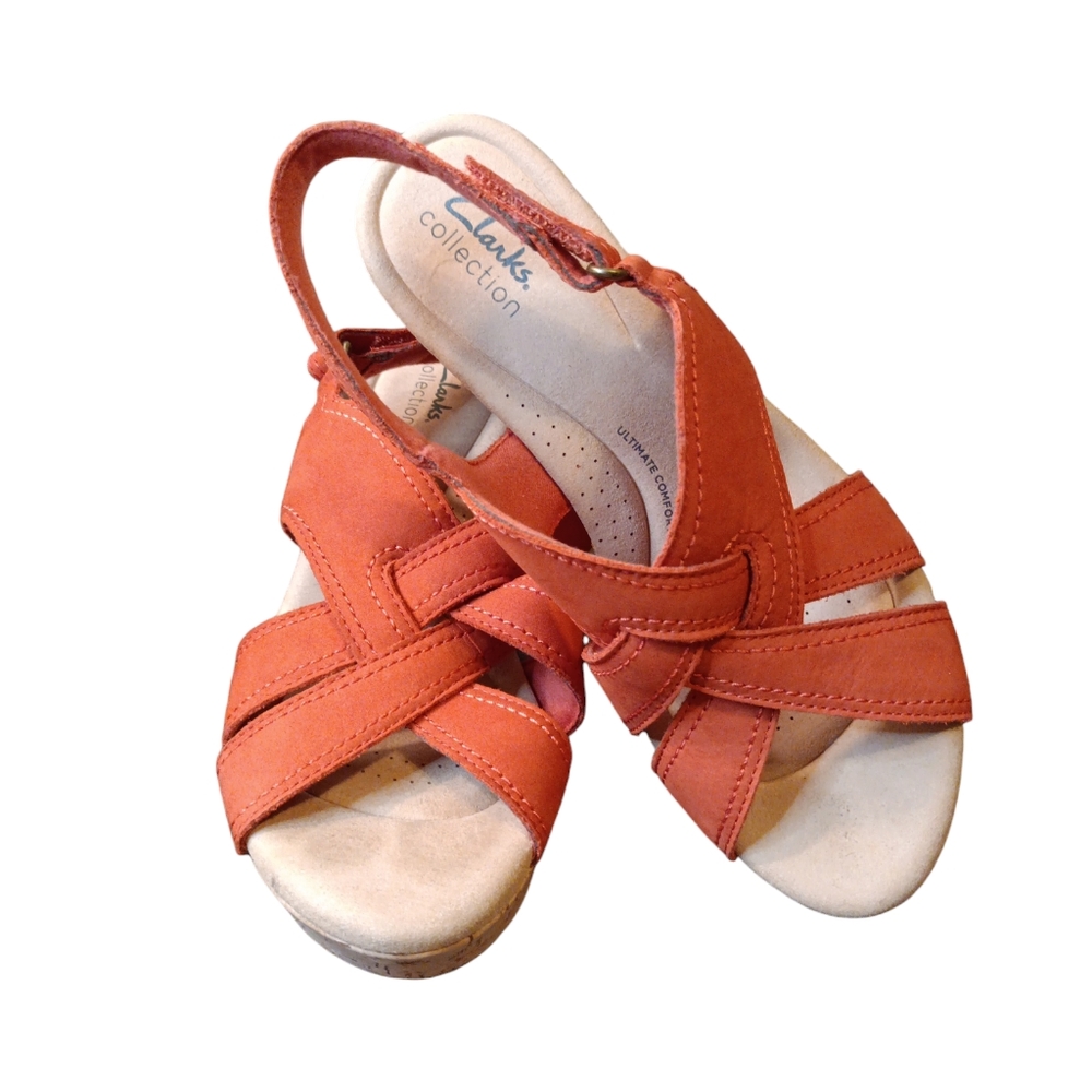 CLARKS Cushion Soft Annadel Eirwyn Coral Nubuck Wedge Sandals Womens Size 8 - Picture 2 of 8